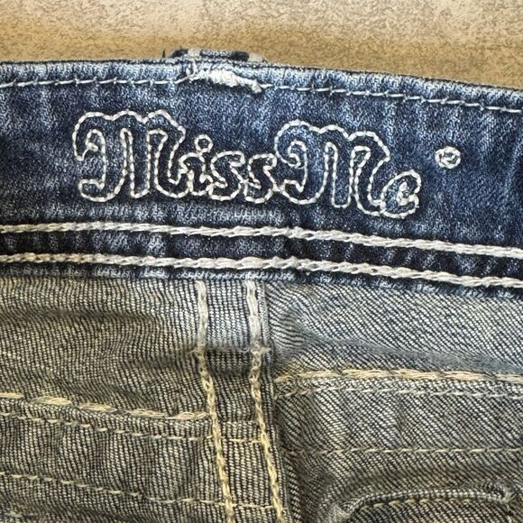 Miss Me Women's Skinny Fit Jeans – Style J55014575 – Size 27 - Picture 6 of 13